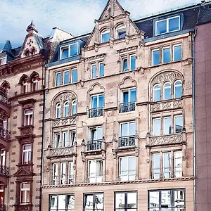 Five Elements And Capsules Frankfurt פרנקפורט